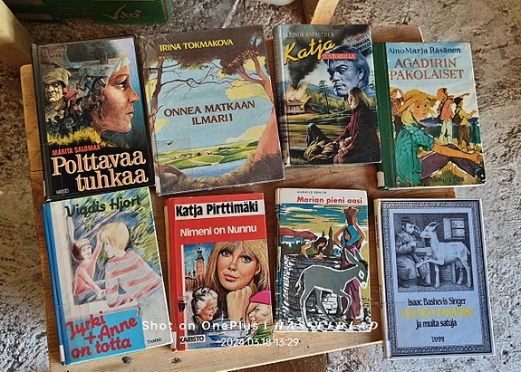 Hyväkuntoisia kirjoja
