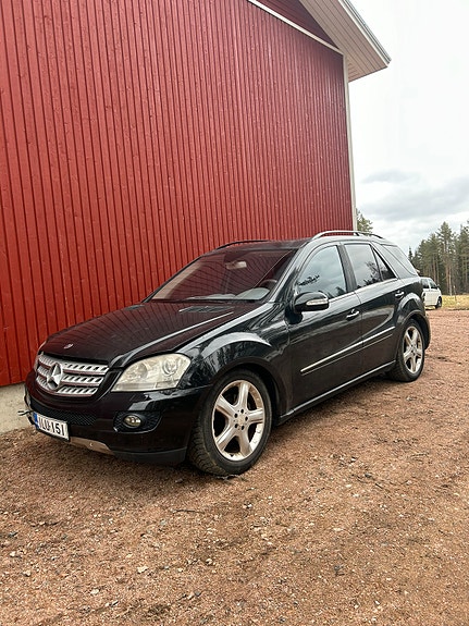 Mercedes ml 320cdi 4 matic osina