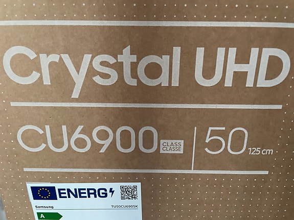 Avaamaton Samsung Crystal UHD 50” Smart TV