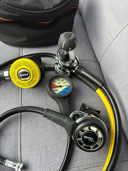 Product image 2 of 9