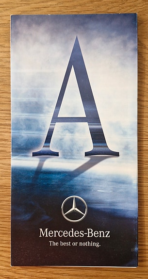 Mercedes-Benz A-Sarjan esite