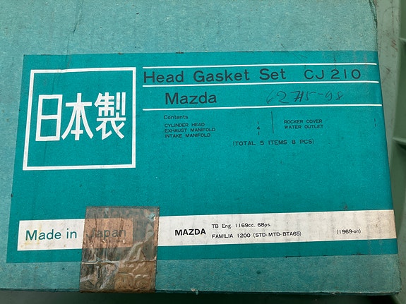 Mazda 1200 Kansisarja 69-