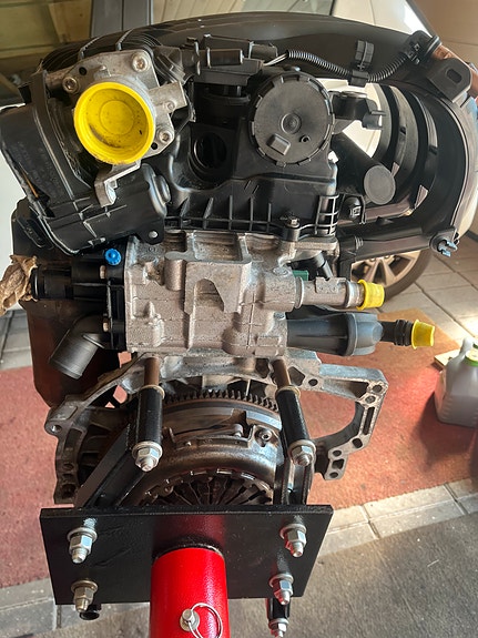 Peugeot/Citroen 1200 cc moottori
