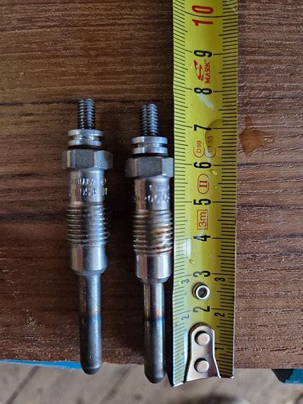 Volvo Penta 40 sarjan sinkit ja hehkut sekä hana