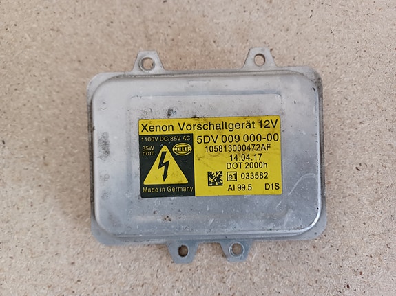 VW GOLF VI xenon ohjausyksikkö 5M0907391 5DV009000-00