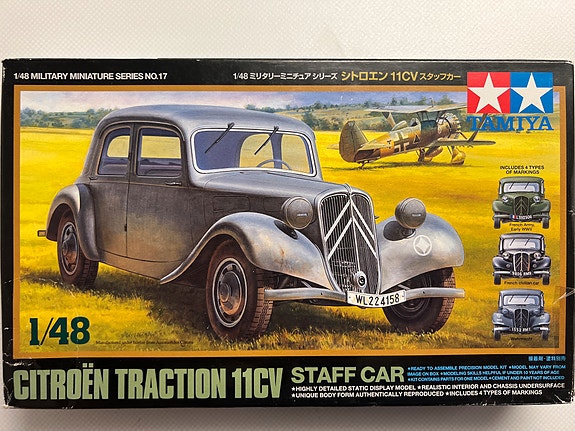 1/48 CITROEN TRACTION 11CV, henkilökunta-auto, sarja nro.17 TAMIYA:n malli
