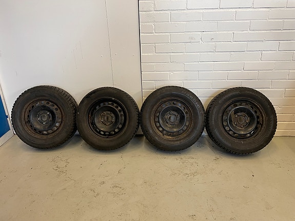 5x112 15" +195/65/15 Nastarenkaat (153)