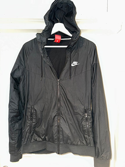 Nike takki S