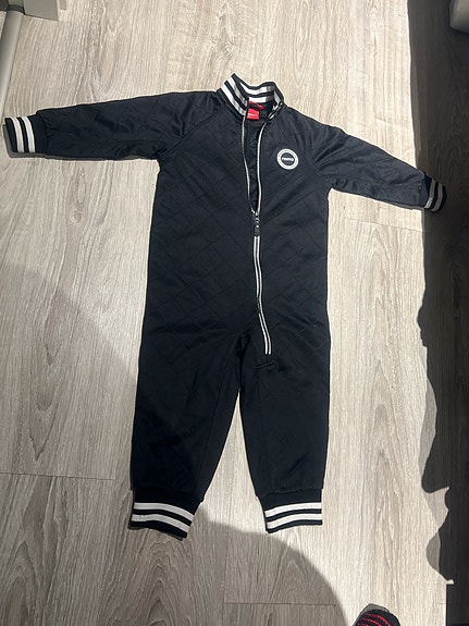 Reima jumpsuit koko 98