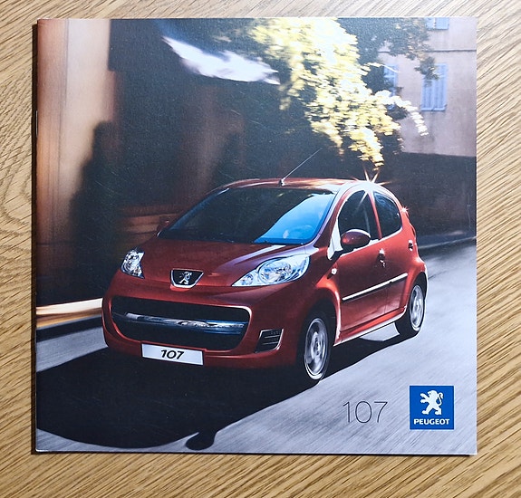 Peugeot 107 -esite 2008