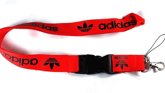 Adidas avainnauha työhön ja vapaa-aikaan UUSI