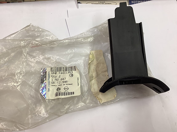 24411353/182847 polttoaineläpän moottorin kehys Opel Astra G,Zafira A