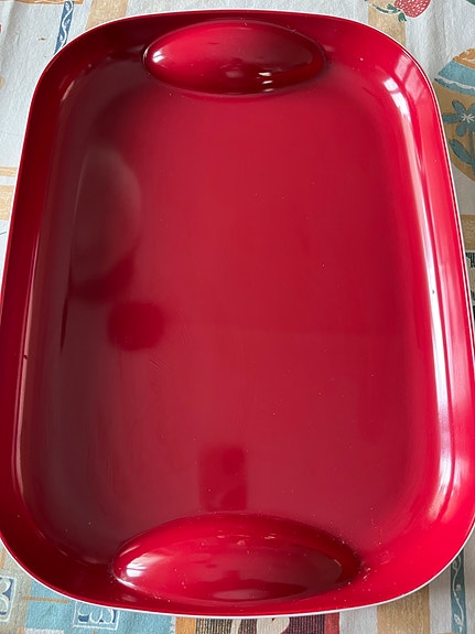Tupperware tarjotin