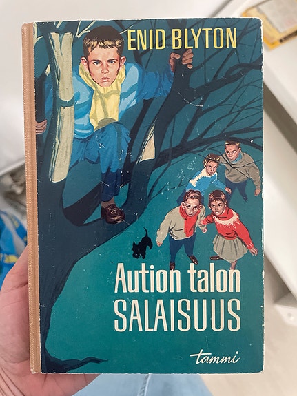 Enid Blyton Aution talon salaisuus 1963