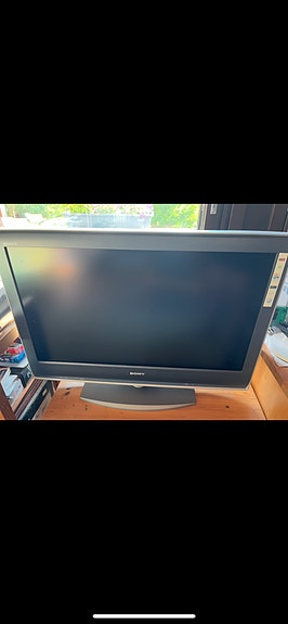 Sony 32” TV