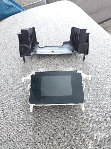Ford transit courier lcd näyttö