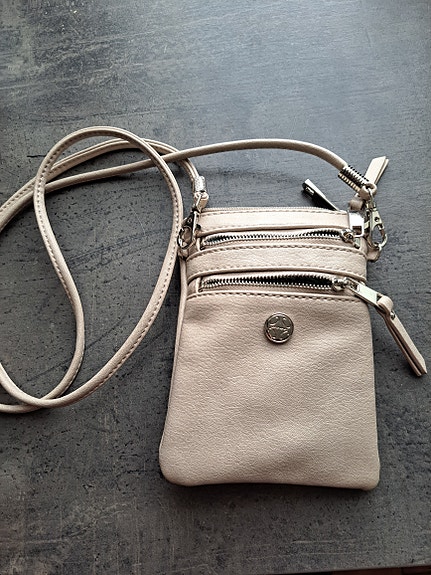 Beige mini olkalaukku