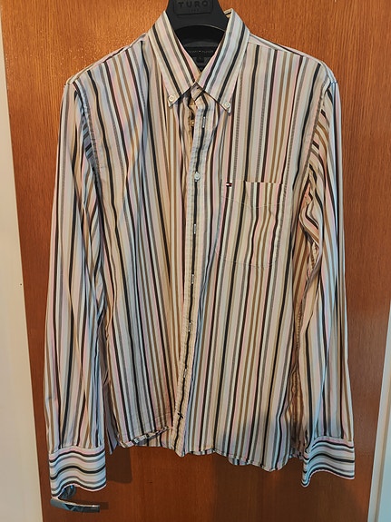Hilfiger kauluspaita