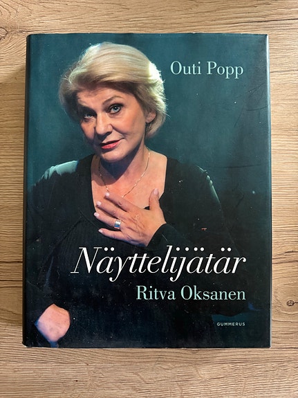 Näyttelijätär Ritva Oksanen / Outi Popp