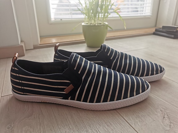 Slip-On H&M