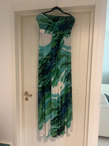 AX Paris mekko