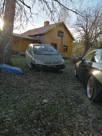 Citroen xsara picasso 2.0 hdi. Osina
