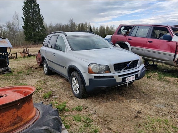 Volvo XC90 varaosiksi