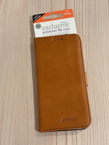 Insmat Premium Flip Case Apple iPhone 15 suojakotelo