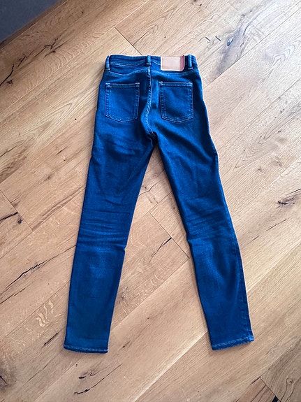 Acne Studios pillifarkut farkut 24/30