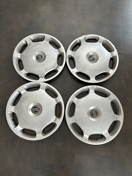 Volvon 15” pölykapselit