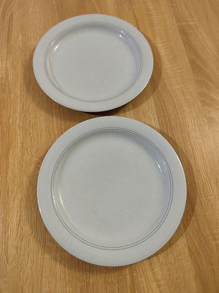 Arabia lautaset