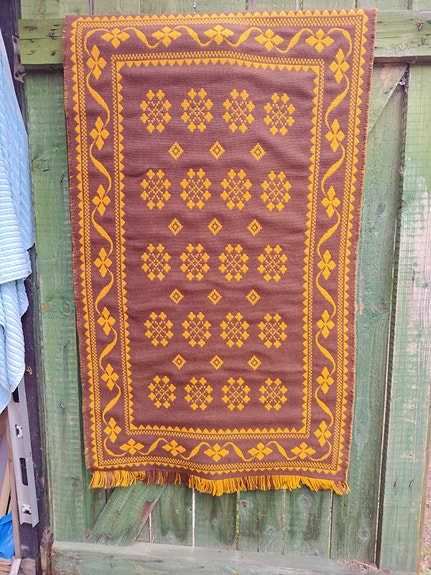 Raanu / ryijy