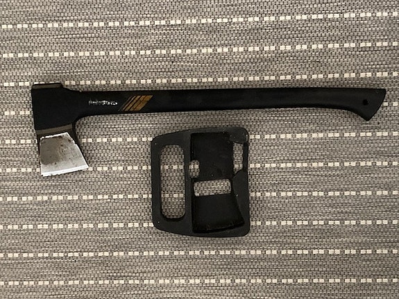 Fiskars halkaisukirves
