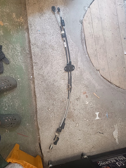 Ford mondeo vaihteensiirtäjän kaapelit