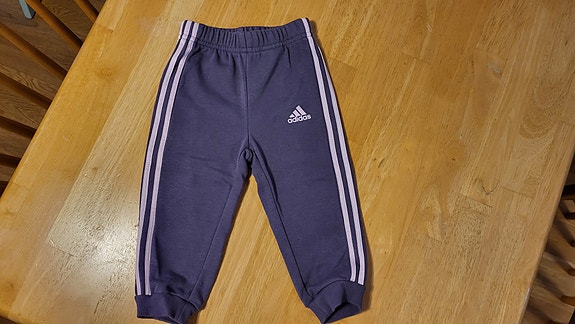 Adidas collegehousut