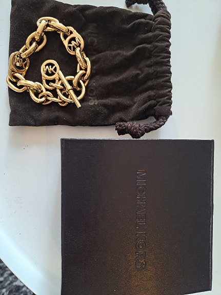 Michael Kors rannekoru.
