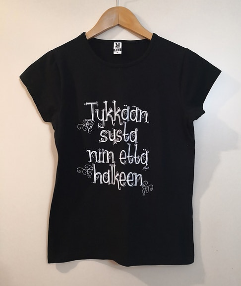 Juha Tapio fanipaita (koko M)
