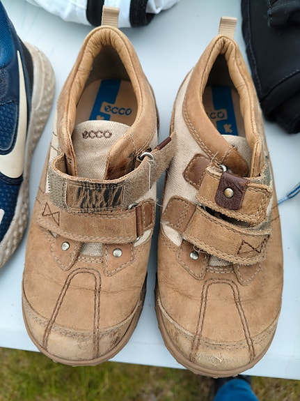 Ecco kengät 29