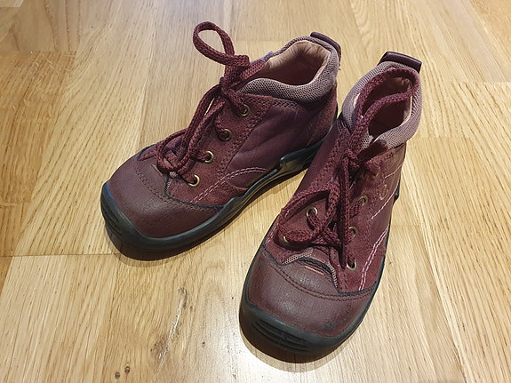 Ecco nahkakengät, 25