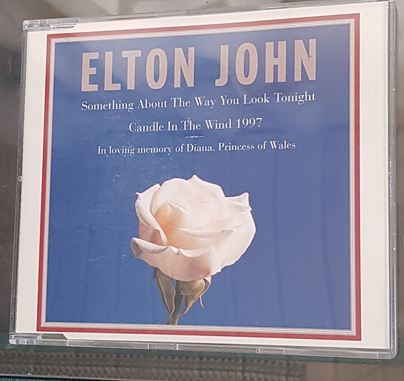 Prinsessa Diana Elton John