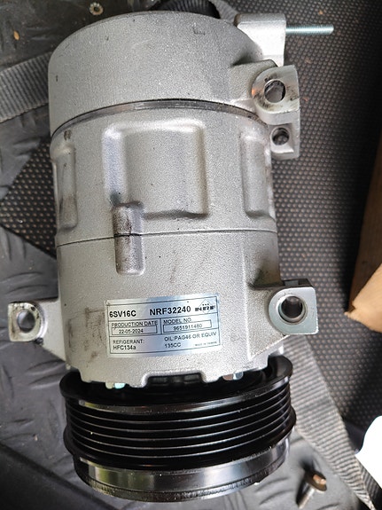 Ilmastoinnin kompressori peugeot 308