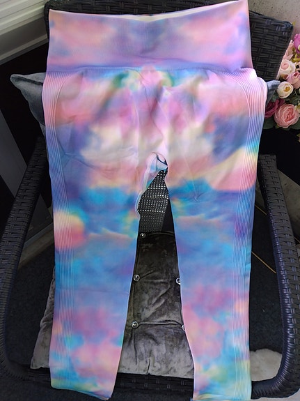 Leggingsit ( en käytä tori diiliä )