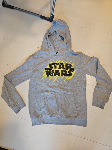 Lasten Star Wars huppari koko 146