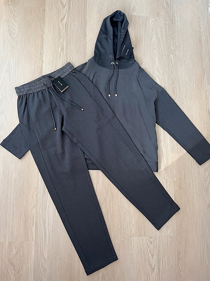Massimo Dutti oloasu huppari ja housut XS