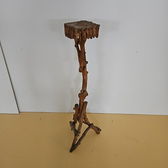 Kukkapöytä