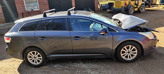 Avensis