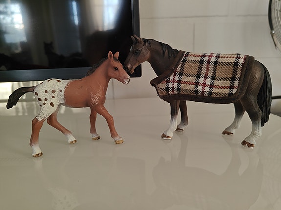 Schleich hevonen ja varsa