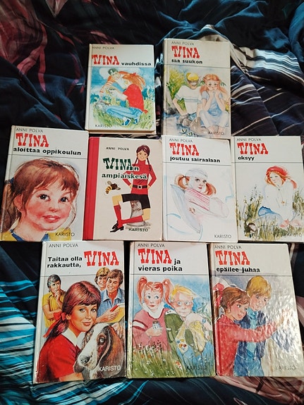 Tiina kirjasarjan kirjoja