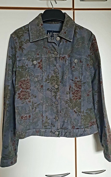 Armani Jeans italialainen takki S/M