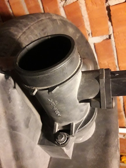 MB Vito 638 2.3 bensa osia